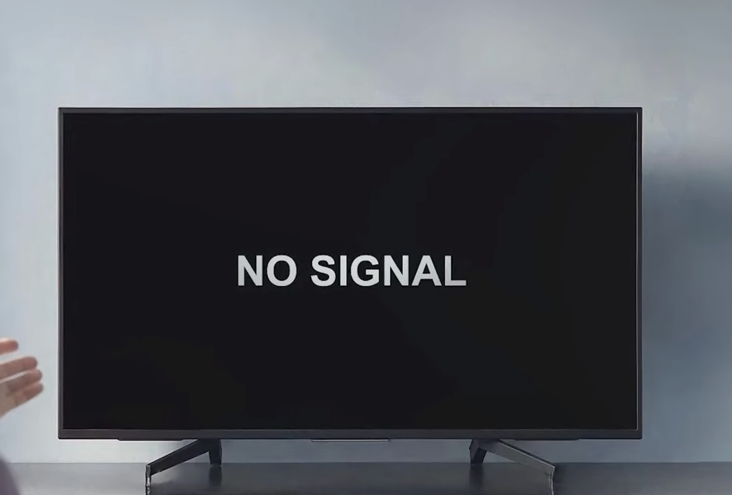 How To Fix SuperBox HDMI No Signal On TV: Step-by-Step Troubleshooting Guide 4 A television screen displaying a "NO SIGNAL" error message caused by an HDMI communication failure with the SuperBox.
